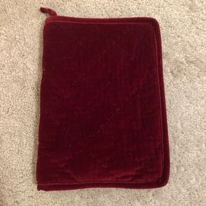 Pottery barn quilted velvet jewelry case